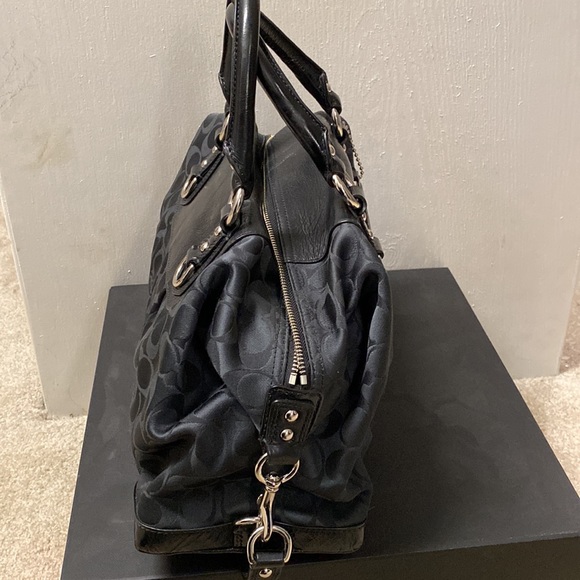 Coach large Madison bag euc f15669 - Picture 2 of 9